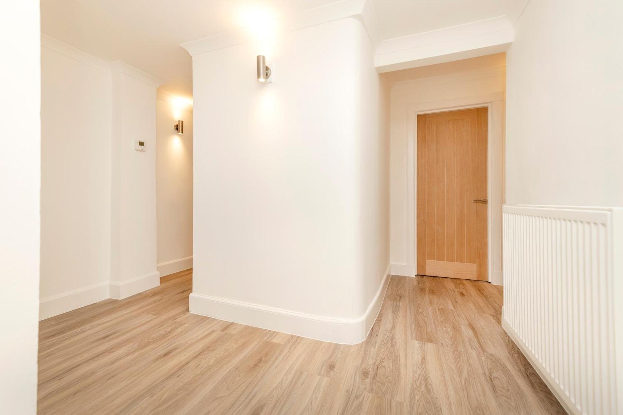 Joivy 3Br Flat In Haymarket With Free Parking EDI Exterior photo